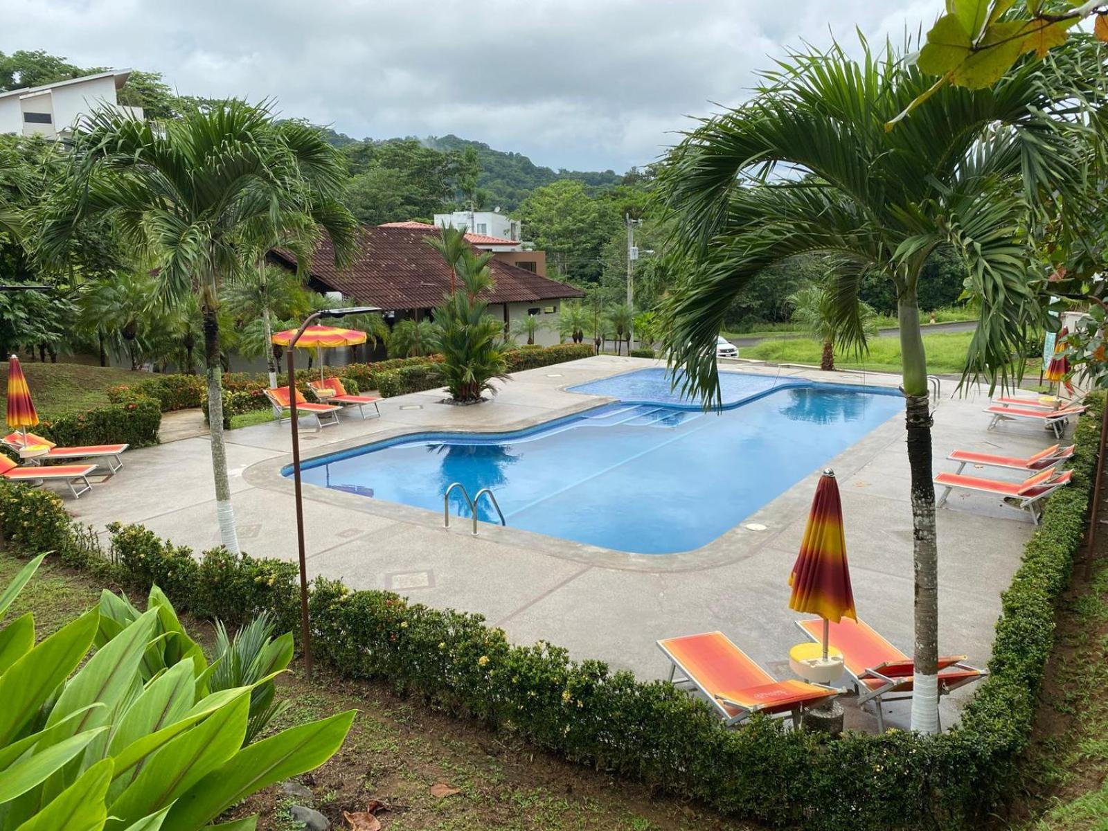 Punta Leona Beach Condos Jaco Exterior photo